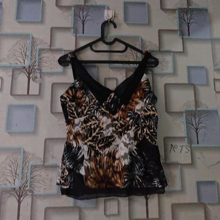 tanktop cantik brand likenew