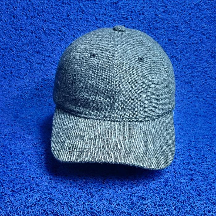 topi uniqlo wool abu second original