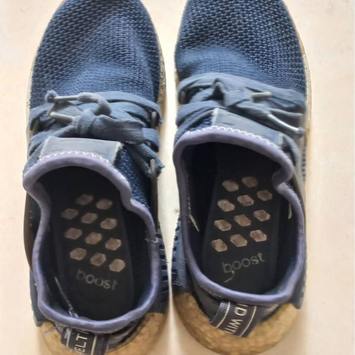Sepatu Adidas NMD XR1 Bekas - Tulisan putih