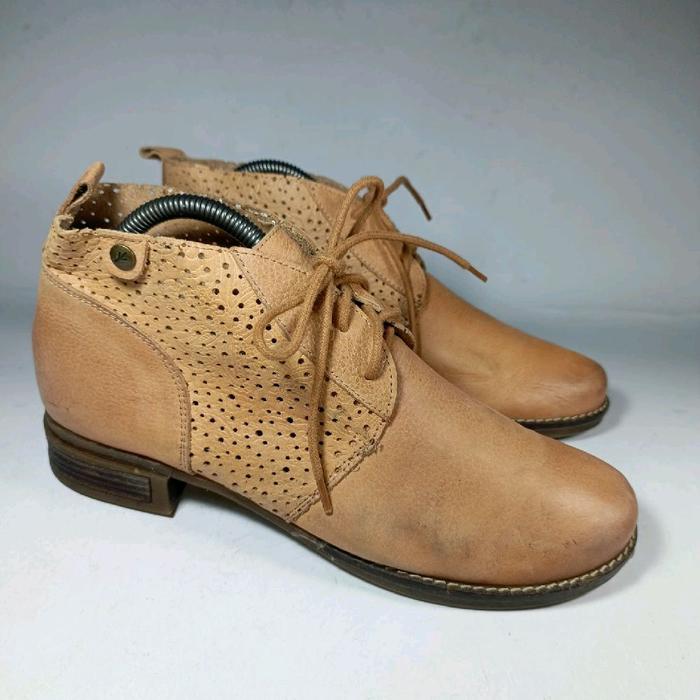 Wanda Panda original leather Spain boot 38 size woman shoes