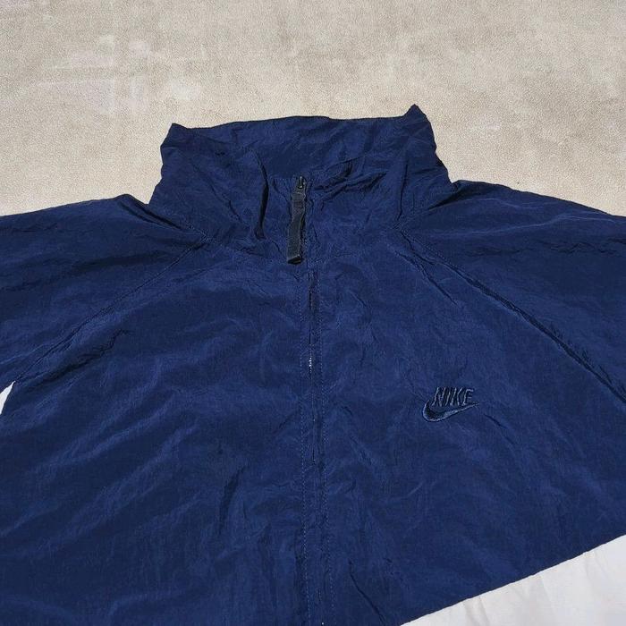 Jaket windbreaker pria nike big swoosh Tri tone bekas
