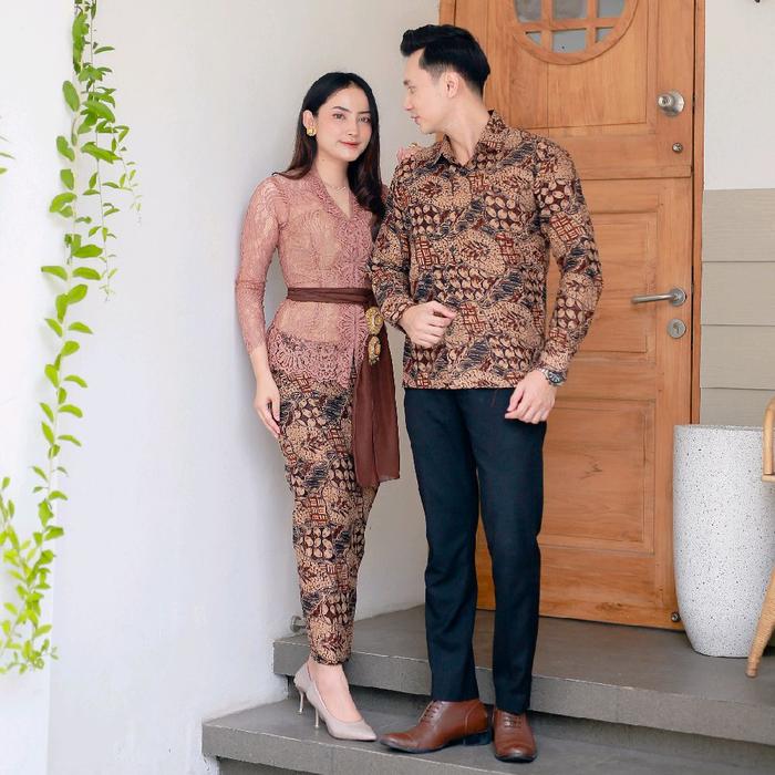 COUPLE BATIK KEBAYA MILO X KOTAK CREM