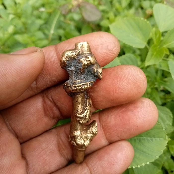 antikan bambu pethuk besi kuning unik