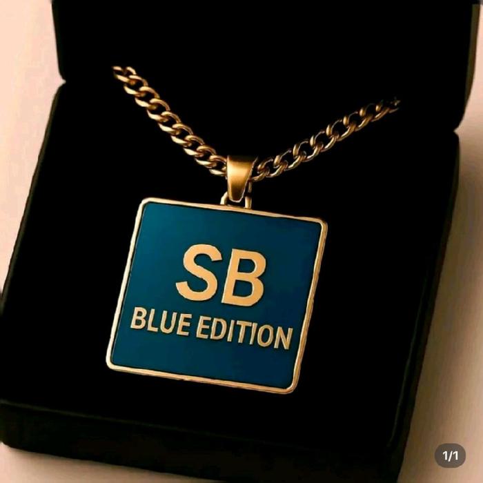asesoris kalung nama berlogo SBblue edition terbaru.