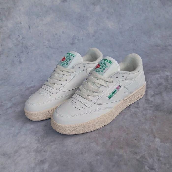 Reebok Club C 85 TV Chalk Papper Putih Hijau Sepatu Sneakers Pria Wanita Kualitas Premium