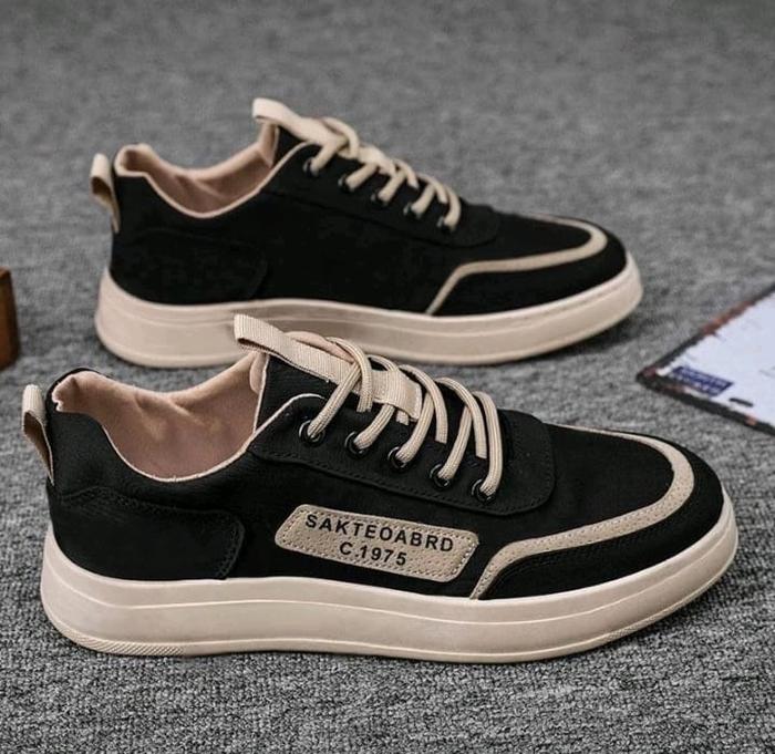 Sepatu Skateboard Pria Wanita Warna sepatu seketboard Trendy Kekinian SP 03 SIZE 39-43 Bahan Premium