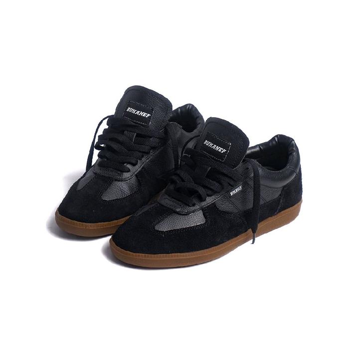 Sepatu Bukanef Parma series Black Gum Sneakers