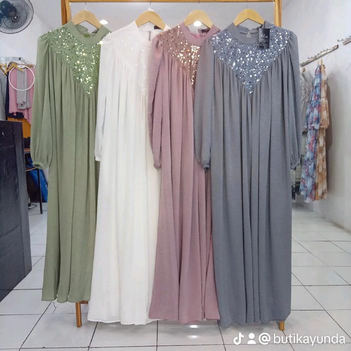 Baju lebaran/ Baju lebaran 2024 / Baju trend Lembut Nyaman Wanita Gaun Panjang Muslim