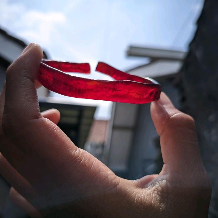 MK Gelang Akar Bahar Merah Tembus Cahaya Model O Original Aslin Berkualitas
