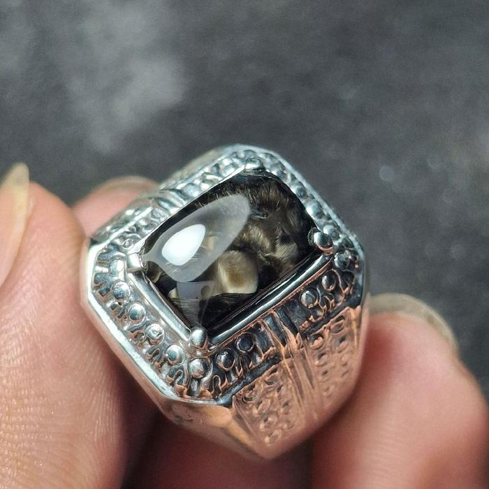 Cincin Bulumacan lumajang basaltic
