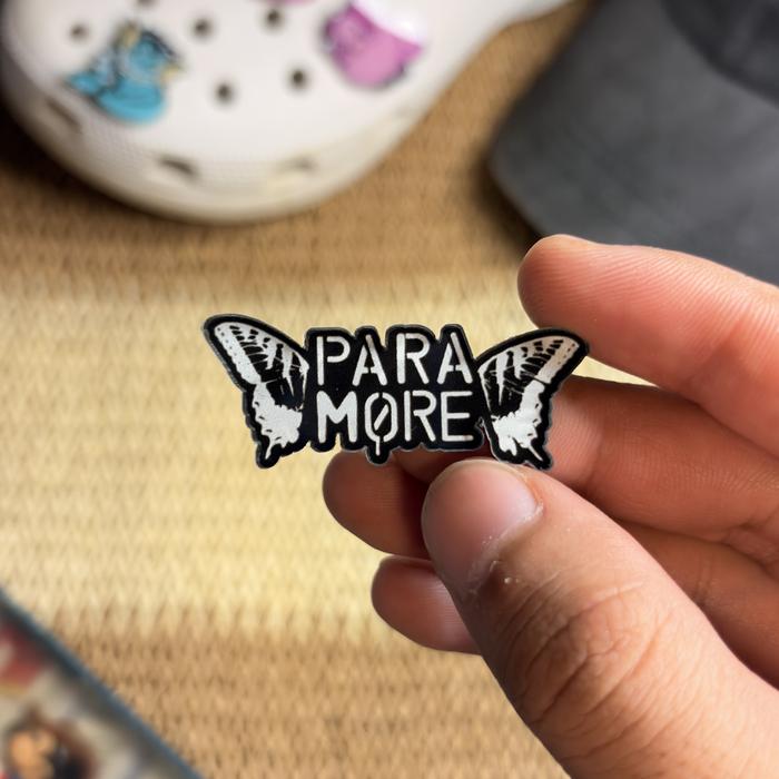Paramore Acrylic Pin Enamel Pin Style Aksesoris buat Tas, Jacket, Topi Akrilik Bros Clips