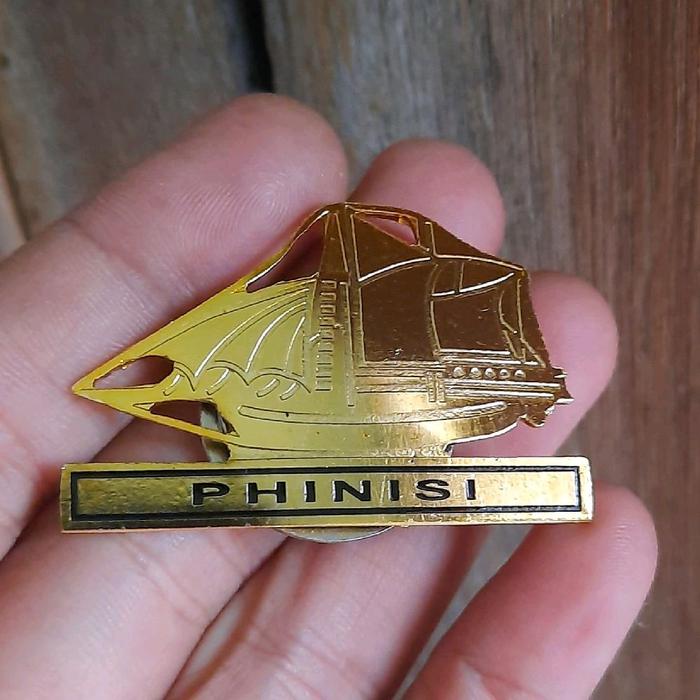 PIN PHINISI MAGNET MODEL LUX SERIES