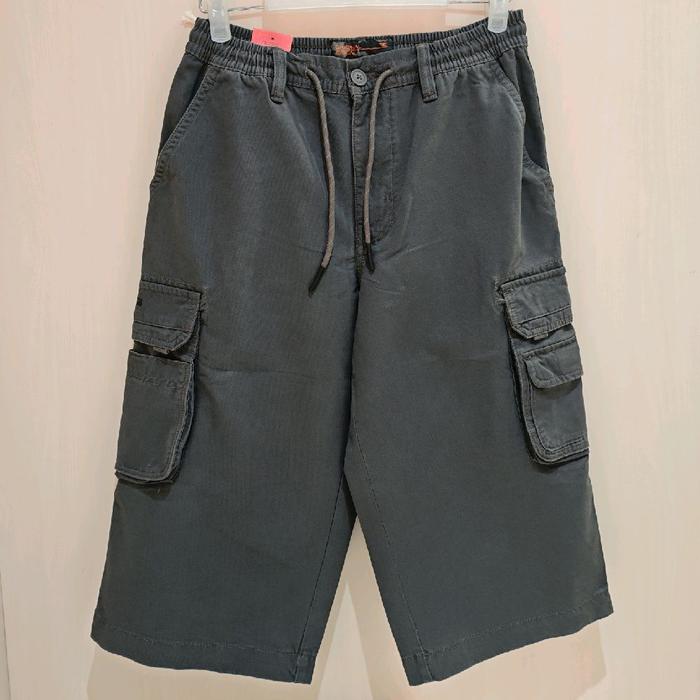 Celana Pendek Cardinal pria Cargo PDL Bermuda regular fit EBW0190.04E