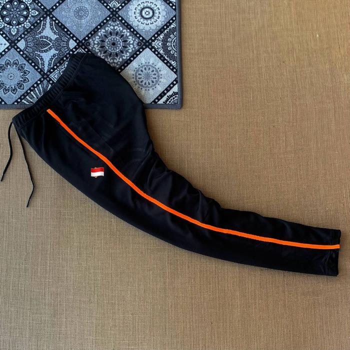 celana size M (30-32) 100% original 170526K