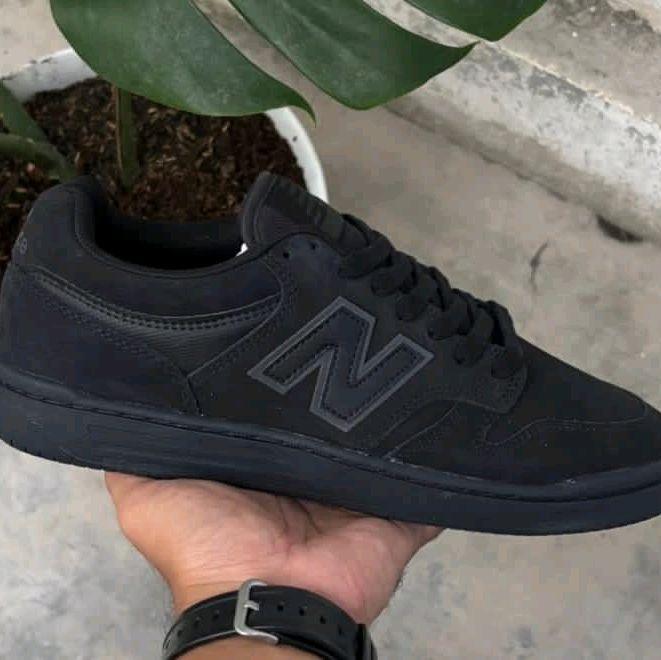 sepatu New Balance Numeric 440 black original