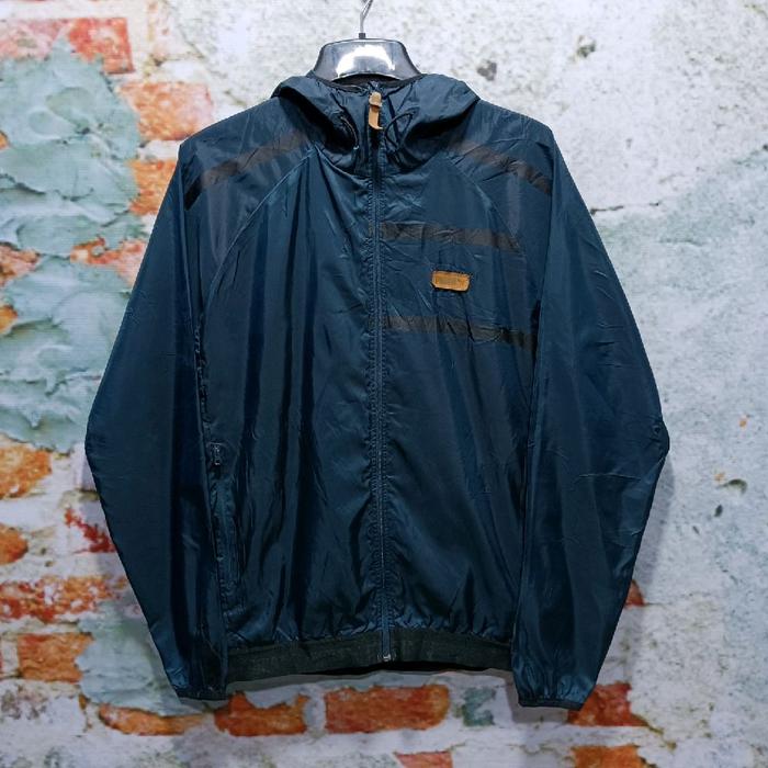 jacket outdoor PUMA parasut size XL