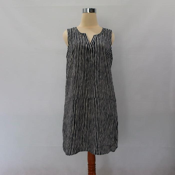 Old N*vy Dress Stripe Navy