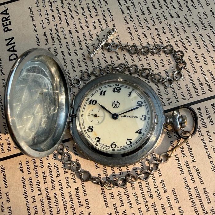 DIBAWA DARI RUSIA ! molnija vintage pocket watch jam saku russia ussr jadul lawas antik arloji tua k