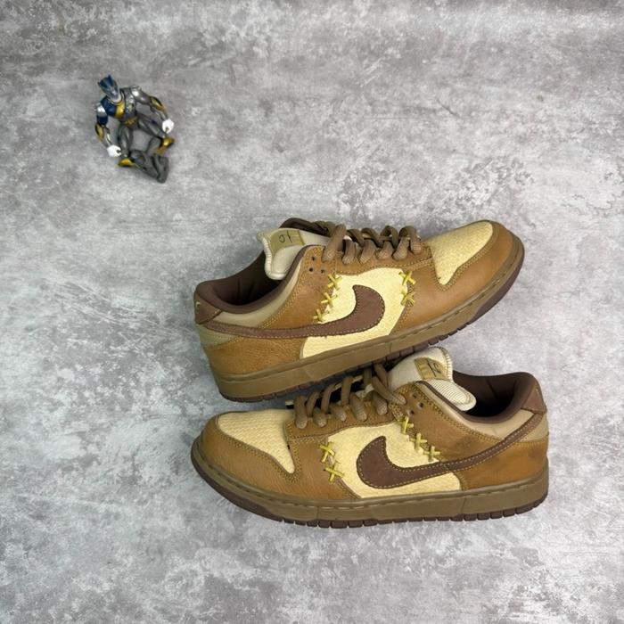 Nike SB Dunk Low Shanghai 2