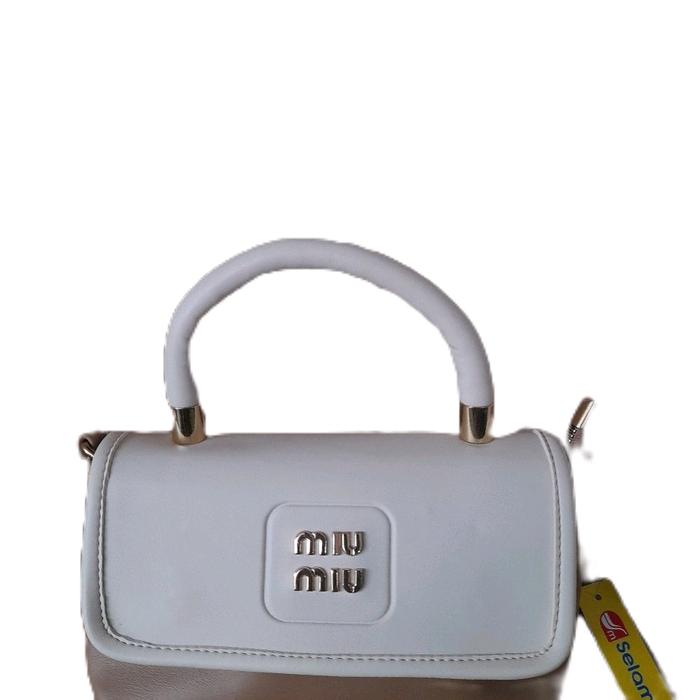 Tas slempang wanita miumiu