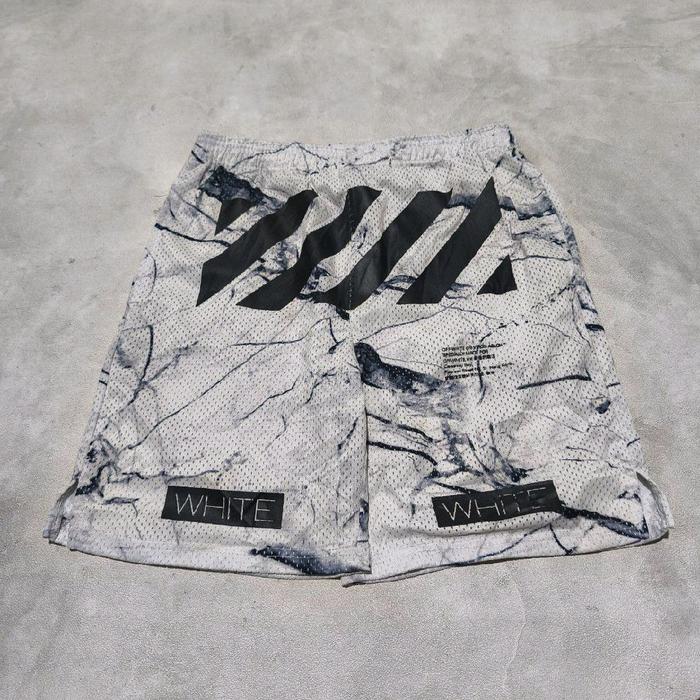 Celana pendek pria off white ow putih corak bekas