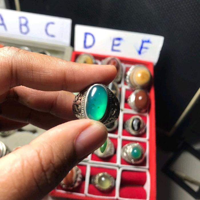 Batu Akik Bacan Doko Giwang