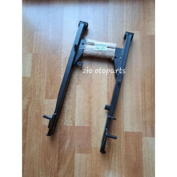 Swing Arm Supra x125 R Disc DD KTM Lengan Ayun Garpu Sasis Belakang Su