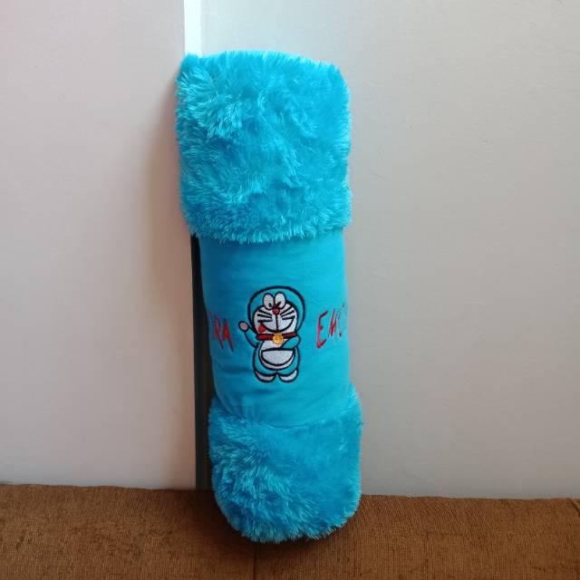 Guling karakter Ukuran 60x20 cm doraemon ,hellokity dan guling Mickey mouse guling taz mania