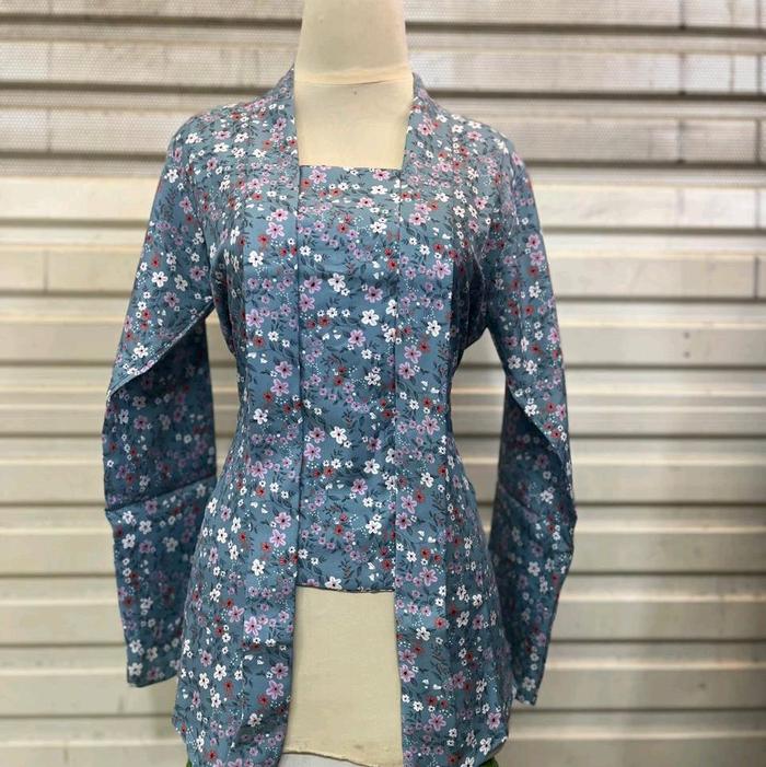 kebaya kutu baru motif bunga//kebaya kutu baru
