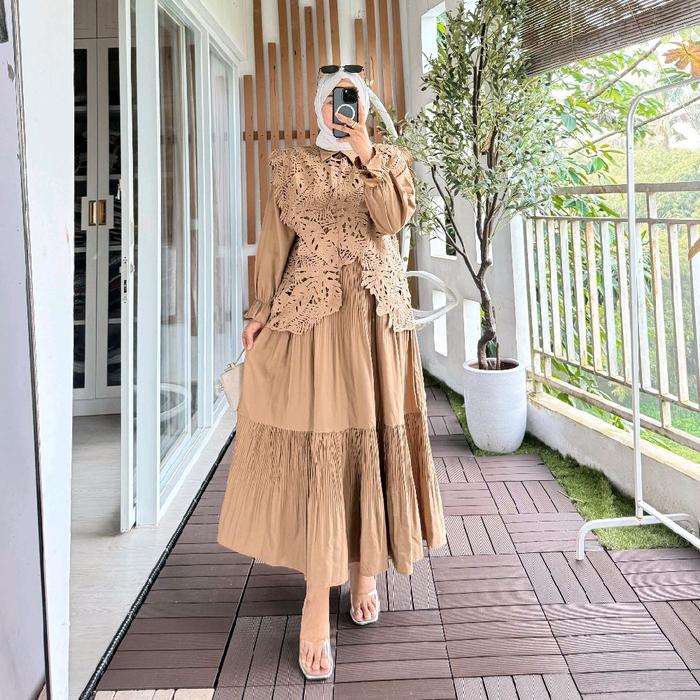 AVR Gamis Wanita Kode 2860.6 Motif Vest Daun Bahan Silk Plisket Nonbusui Friendly Muslim Variasi 4 W