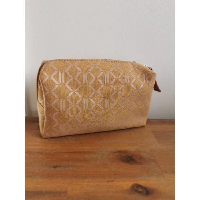 Amenity Kit Travel Limited Edition From Busines Clas Qantas Airways