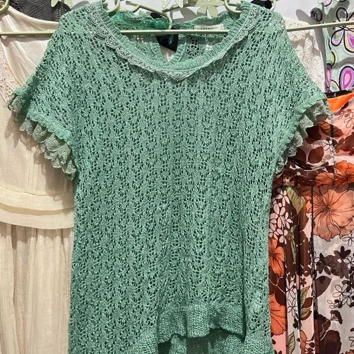 axes femme green top
