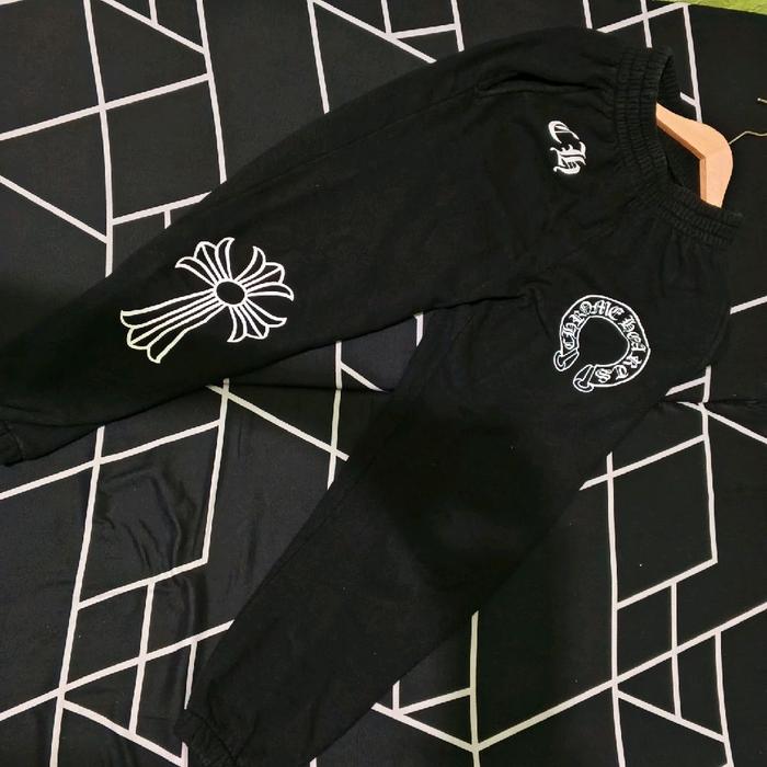 celana joger hitam katun chrome heart
