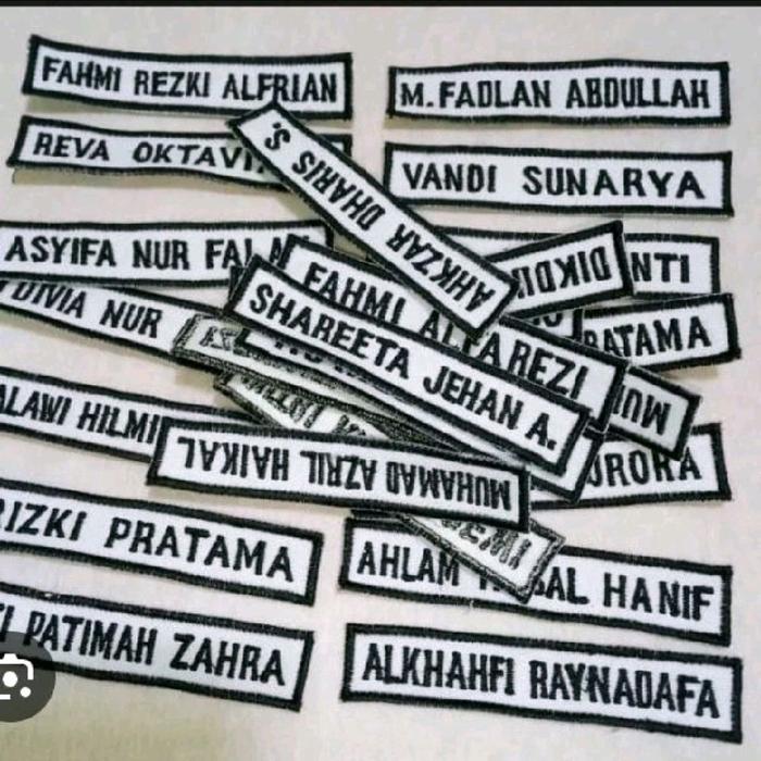 Bet Nama Seragam Sekolah untuk Fahmi Rezki Alfian, M. Fadlan Abdullah, Reva Oktavi, Vandi Sunarya, A