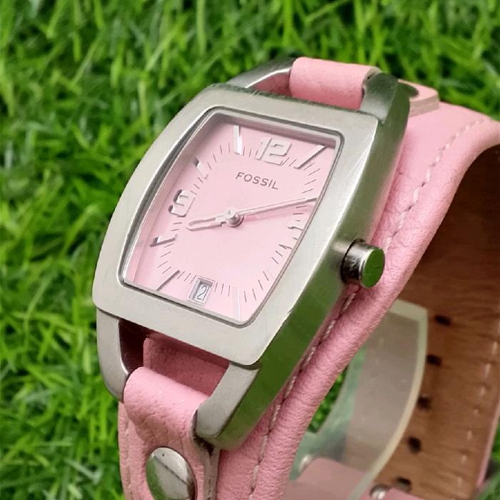 Fossil semi gaban Jam Tangan Wanita Model Square Pink Dengan Tali Kulit Nyaman Dan Desain Elegan