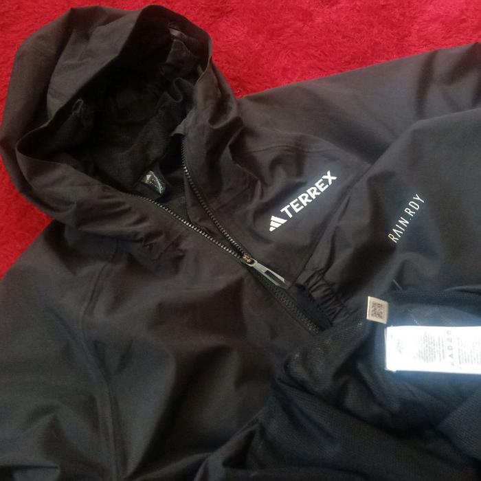 Jacket Gunung/Outdoor/Hiking Adidas Terrex Rain.Rdy