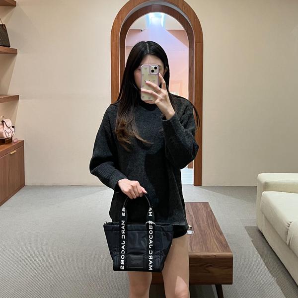 Tas MARC JACOBS TEXT STRAP WHITE BLACK NYLON TOTE BAG WITH LS SMALL 100% ORIGINAL -  18X9X17CM