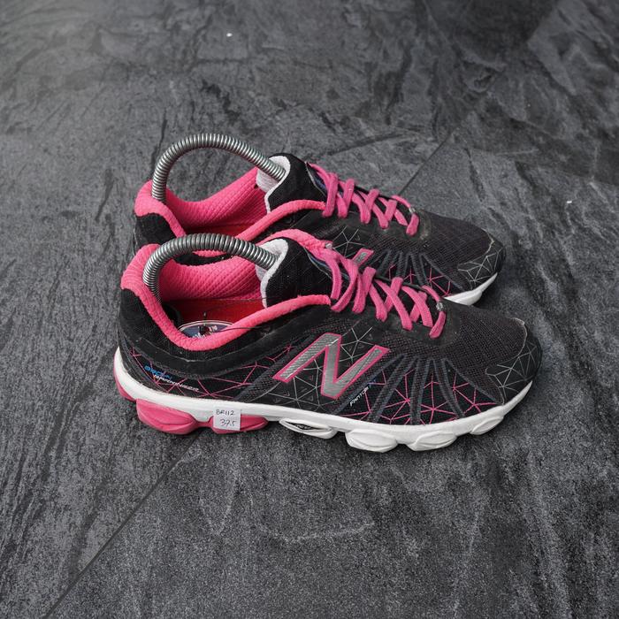 Sepatu New Balance 890 v4 - Women - 37.5