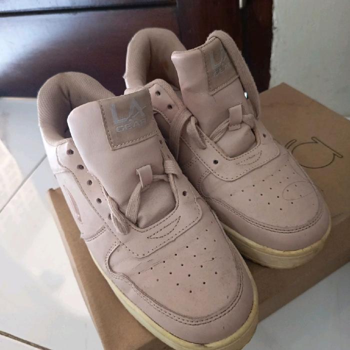 sepatu la gear size 42 Sneaker