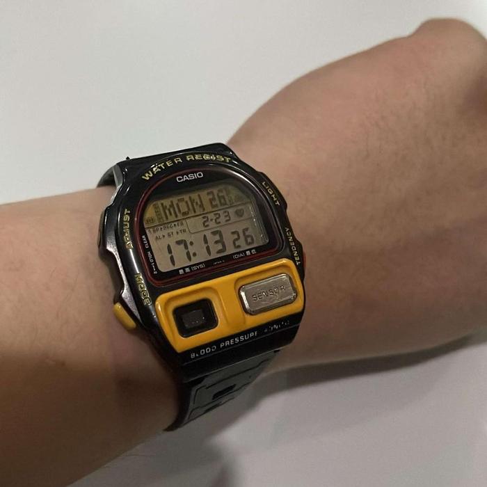 Casio BP100 Black Yellow RARE