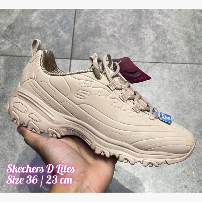 SEPATU / SHOES SKECHERS D LITE