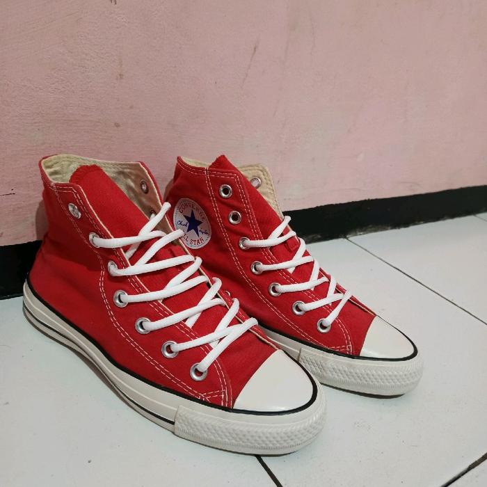 Sepatu Sneakers C*πverse ctas hi bright red size - 37,5 fit to 38