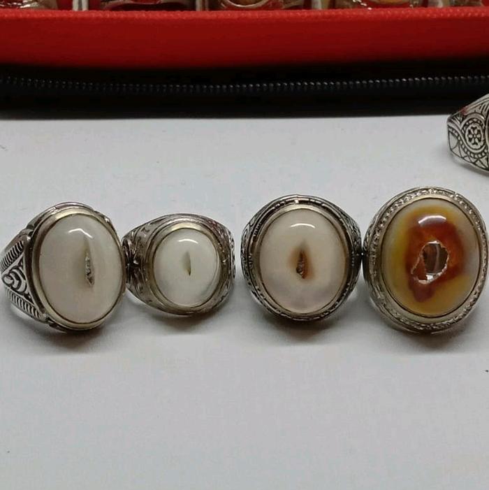 Batu Akik Combong Antik original garansi uang kembali jika barang palsu