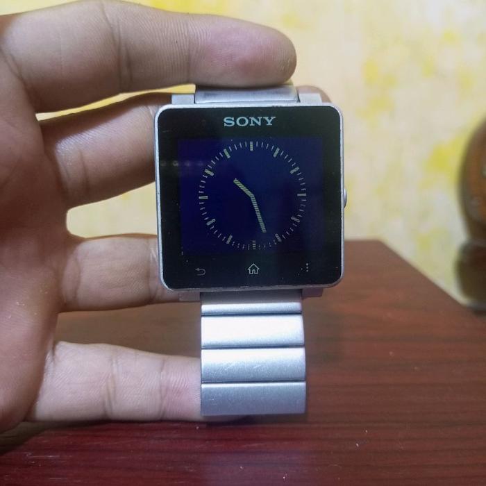 jam tangan Sony smartwatch-2 minus
