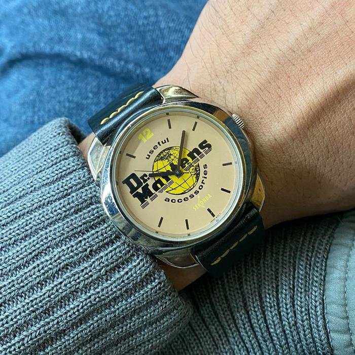 Jam tangan Vintage Dr. Martens Sekonda Quartz 35mm Year 1990