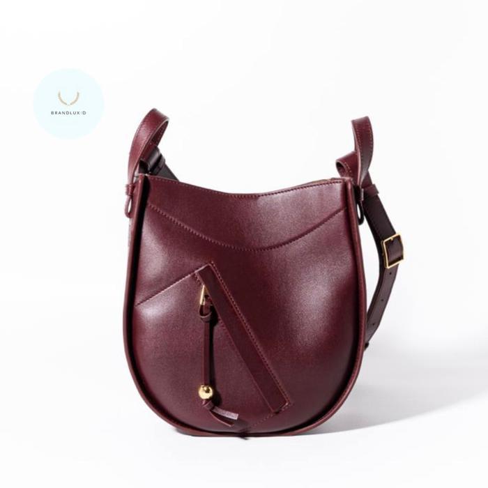 LOEWE HAMMOCK SLICE BAG IN SHINY CALFSKIN BLACK & DARK BURGUNDY