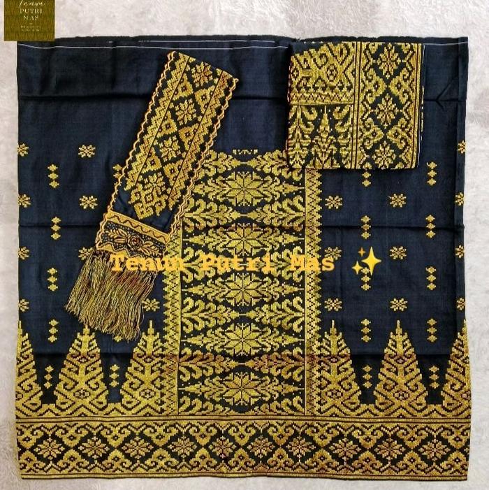kain songket Melayu motif pucuk rebung