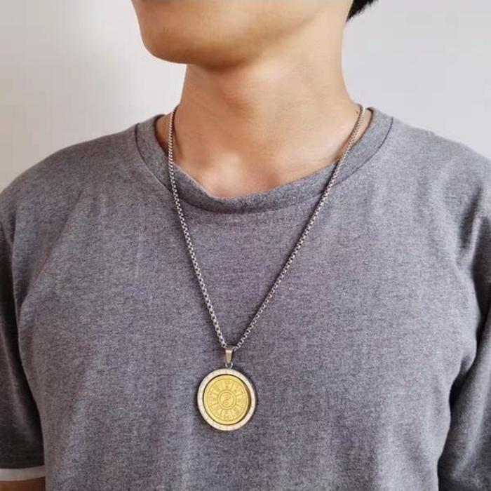 kalung liontin titanium Ying Yang Pakua diagram rejeki proteksi