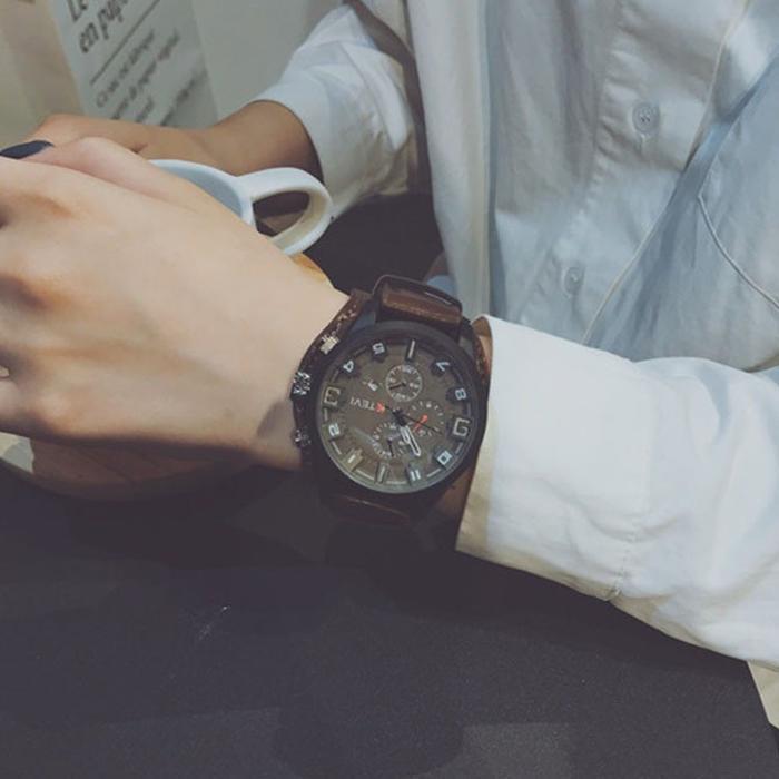 Jam Tangan Pria CURREN Anti Air Strap Kulit Dengan Tanggal Water Resistence Arloji Cowok Analog Chro