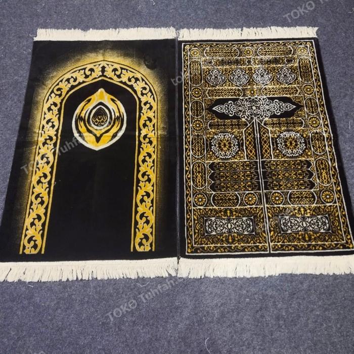 SAJADAH TURKI PREMIUM MOTIF KISWAH KA'BAH